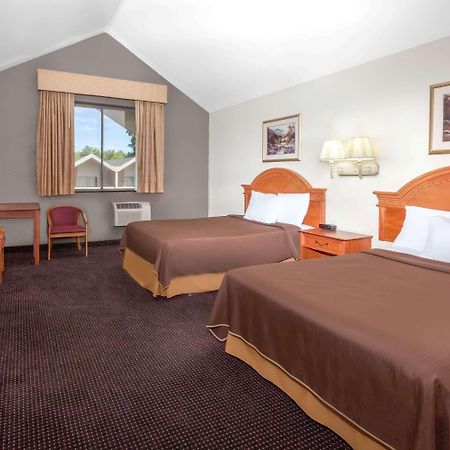 Travelodge By Wyndham Джексон Екстер'єр фото